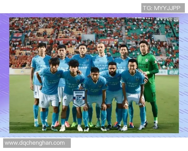 大连足球迎战石家庄球队期待精彩对决展现激情与实力的较量